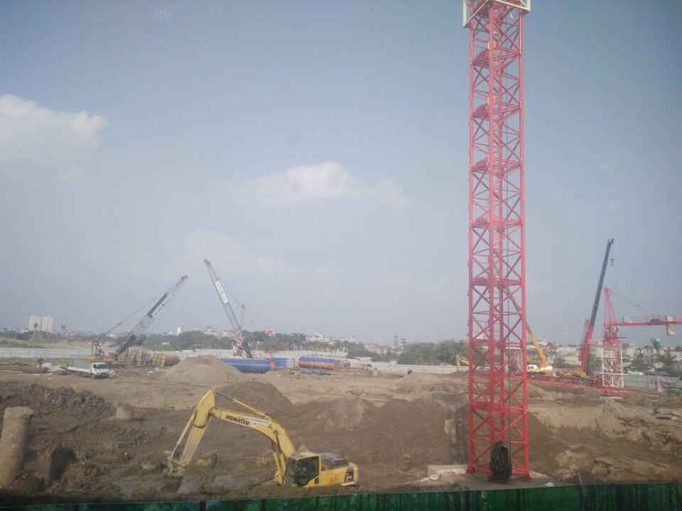 The Three Residence đang được khoan nhồi cọc móng The Three Residence đang được khoan nhồi cọc móng